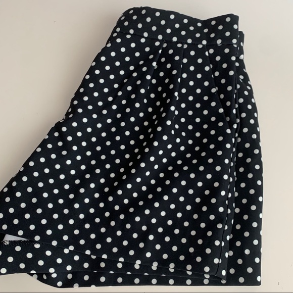 Polka Dot Flowy Shorts - Picture 1 of 4